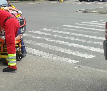 A accidentat o persoană pe trecerea de pietoni şi a fugit de la faţa locului: propus spre arestare